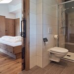 Photo of Vierbettzimmer mit Dusche, WC