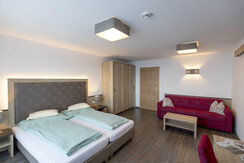 Familienzimmer Groß für 6 Personen