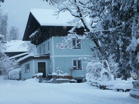 Haus Adelheid im Winter | © ©Heidi Höller