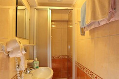 App. Schuhflicker, Badezimmer