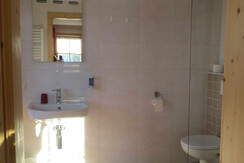 Bad in Panorama-Zimmern  14/15