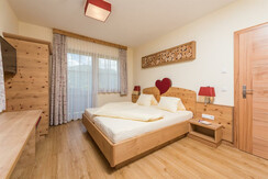 Suite Planai Schlafzimmer Bild 2