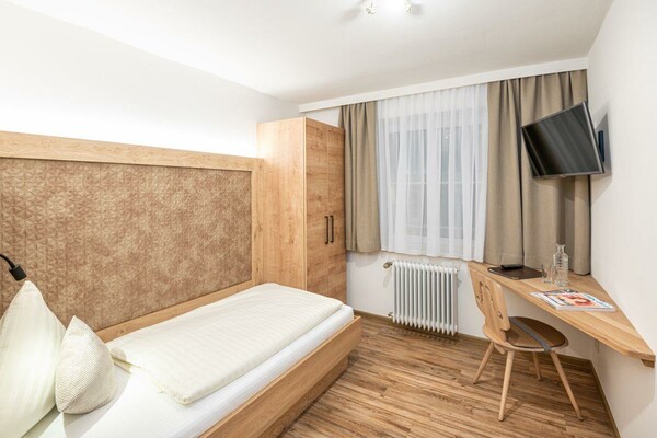 Einbettzimmer | © Hotel Stegerbräu-Lorenz-Masser
