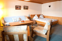 Appartement Enzian - Wohn/Schlafraum