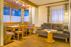 Gründegg Wohnküche II