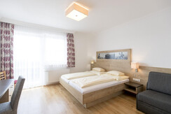 Doppelzimmer mit Balkon