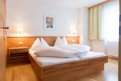 Doppelbettzimmer2 Nr. 10 - 15