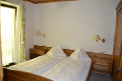 Schlafzimmer 2a Nr. 16