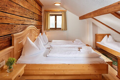 Schlafzimmer 1 Reiteralm