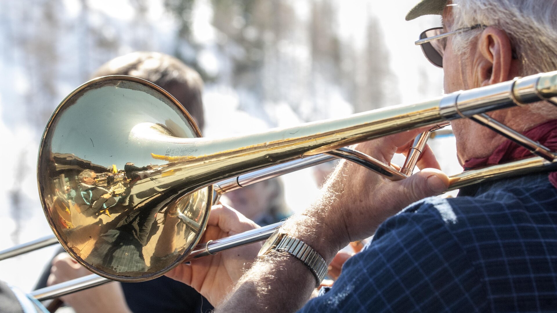 Trompetenspieler der Dixieland Band