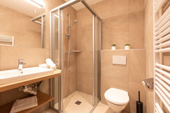 Appartement Family 1 Schlafzimmer mit Balkon