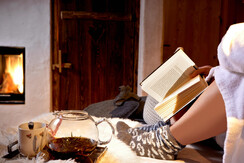 Relaxen-vor-dem-Kamin