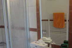 Einzelzimmer Badezimmer