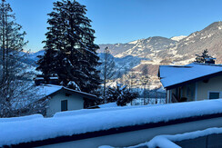 Eine winterliche Berglandschaft