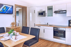 moderne-kueche-gross