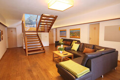 Atrium with TV lounge