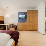 Photo of Hotel suite, shower or bath, toilet, 2 bed rooms