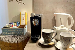 Kaffemaschine und Wasserkocher