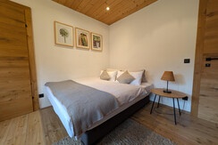 Doppelklappsofa im Wohn/Schlafraum