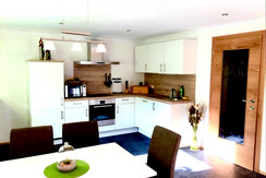 4F2F70AC-01F7-40B2-94CE-FA9B87418A48