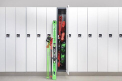 skidepot inklusive direkt gegenüber vom Lift