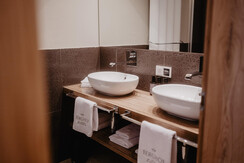 Hotel-Berghof-Zimmer-211-20