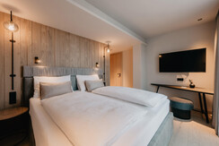 Hotel-Berghof-Zimmer-HDR-310-10