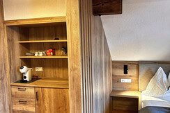 F22FC537-AA51-4656-9C0A-4BAD358192C0