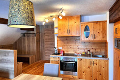 AFC6261D-F8E4-4E4D-985B-1159B50EA277