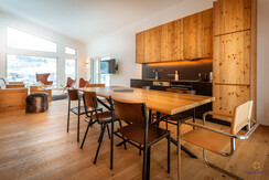 Spacious living room with mountain view