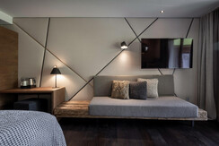 web_goldberg_0623-9393