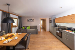 Hotel_Gru╠ênholz-016