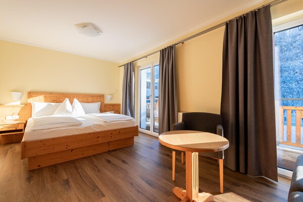 Großes Doppelzimmer