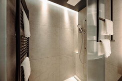 Double dips east - Badezimmer