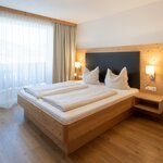 Photo of double room with shower, WC