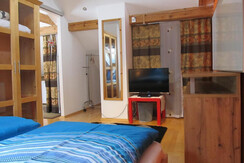 hintere_schlafzimmer_im_dachgeschoss