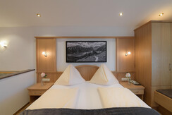 Apartment Iris Doppelbett Wohn-/Schlafraum