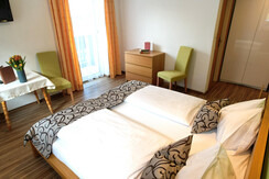 #4 Doppelzimmer Residenz Gruber Gasteindji_fly_202