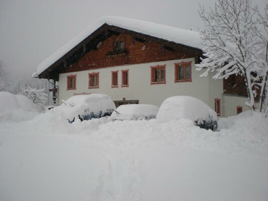 Winterfoto Bauernhaus