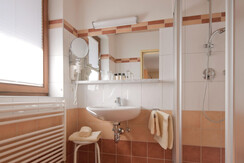 Studio JUNGE FAMILIE - Badezimmer