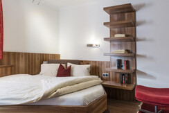 Doppelzimmer im Souterrain