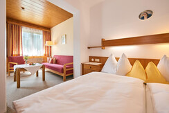 Doppelizmmer mit Sitzecke