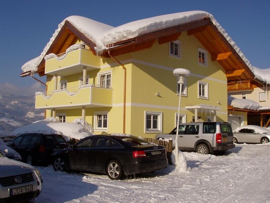 P1010936 | © Winter Foto vom Haus