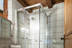 Landhaus-Hochreiter-Dorfgastein-App-Gelb-Bad