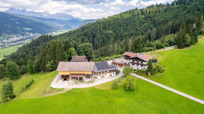 Haus-und-Hofaufnahme