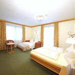 Photo of Junior suite, shower, toilet