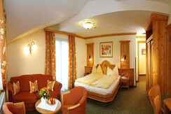 Example-Junior Suite