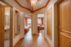 Familienzimmer Alpenglück Gang