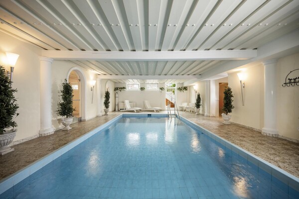 hotel_keil_kleinarl_hallenbad_sauna_skiurlaub_fami