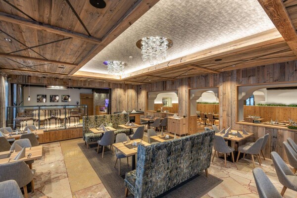 braeusaal-at-stegerbraeu-dining-drinks-and-celebrations